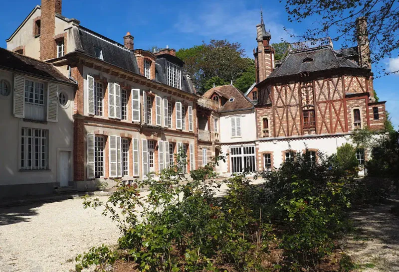 Château Rosa bonheur les gites de l'atelier